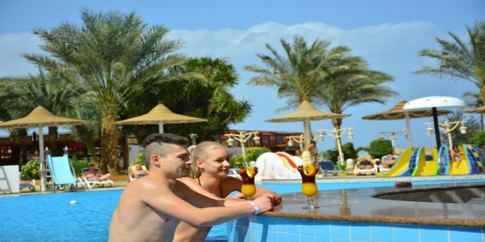 حجز فندق ايه ام سى رويال الغردقة ، AMC Royal Hotel