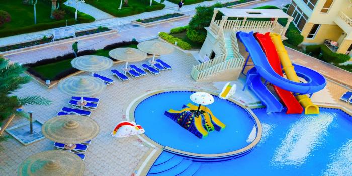 حجز فندق ايه ام سى رويال الغردقة ، AMC Royal Hotel