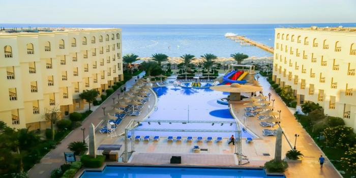 حجز فندق ايه ام سى رويال الغردقة ، AMC Royal Hotel
